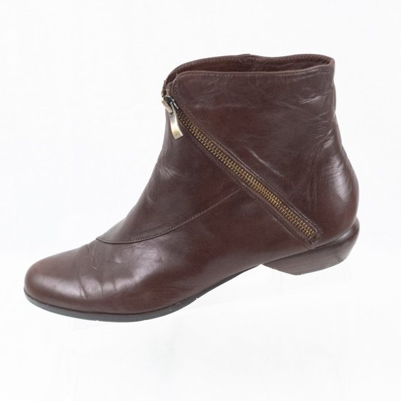 Everybody by BZ Moda Brown Leather Bootie Zip Up Almond Toe Sz 10.5 EU 41 - Picture 2 of 13